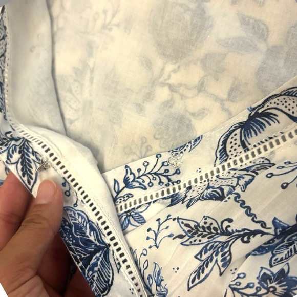 NWOT Lucky Brand Blue White Floral Paisley Faux Wrap Mini Sundress - Size 12 - Picture 4 of 13